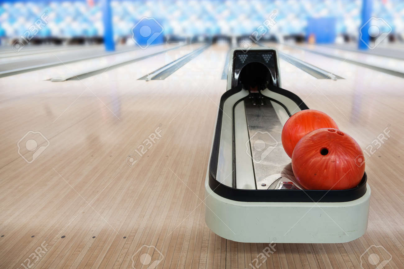 bowling alley machine