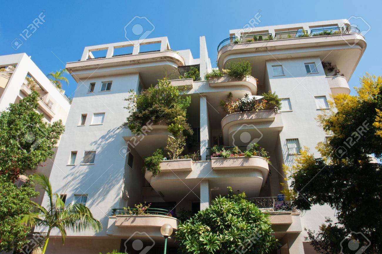 Moderno design di lusso della città esecutivo appartamenti dell ... Giardini di lusso