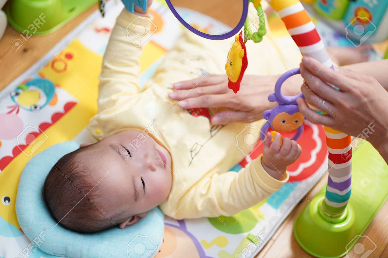 baby playing gym