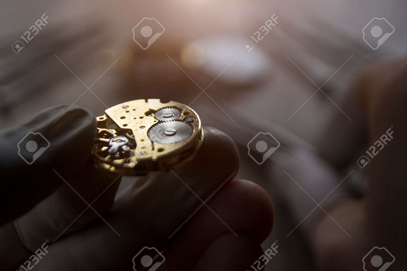 Watchmaker is repairing the mechanical watches in his workshop - 88611916 Watchmaker is repairing the mechanical watches in his workshop - 88611916