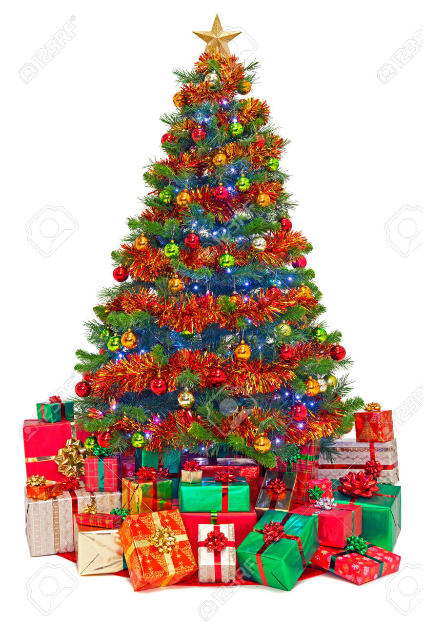 Ein Geschmuckter Weihnachtsbaum Mit Geschenk Eingewickelten Geschenken Auf Einem Weissen Hintergrund Isoliert Lizenzfreie Fotos Bilder Und Stock Fotografie Image