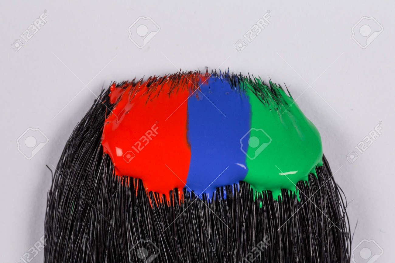 筆にアクリル塗料カラフルなブラシ ストローク レインボー ブラシ ストローク コレクション の写真素材 画像素材 Image