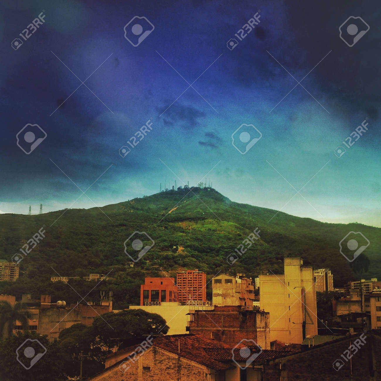 etiam-dictum-ipsum-a-felis