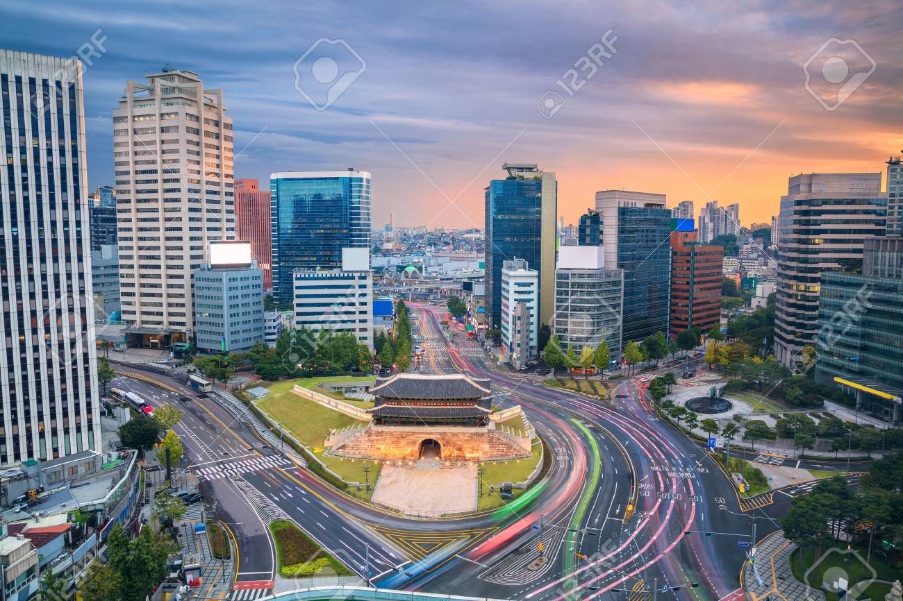 88553508-seoul-image-of-seoul-downtown-with-sungnyemun-gate-during-sunset-.jpg