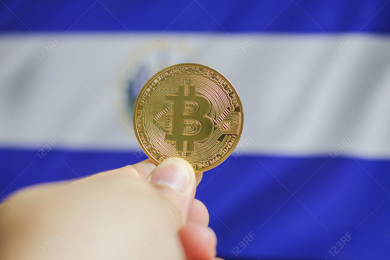 Holds A Physical Version Of Bitcoin And The Flag Of El Salvador Conceptual  Diagram Of El Salvador S Cryptocurrency And Blockchain Technology Double  Exposure Creative Bitcoin Symbol Hologram Fotos, retratos, imágenes y