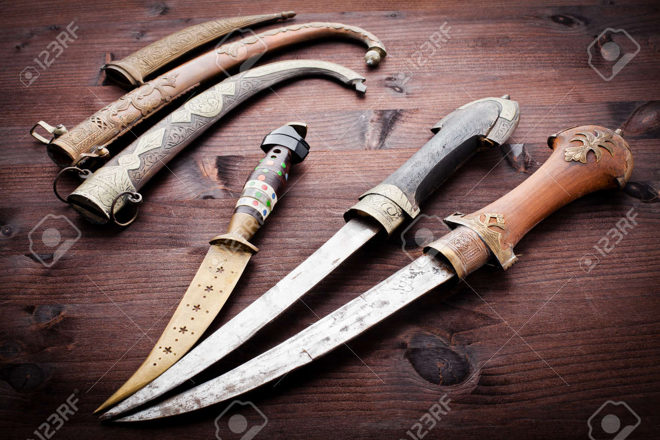 アラブの短剣 ジャンビーア 外国 模造刀