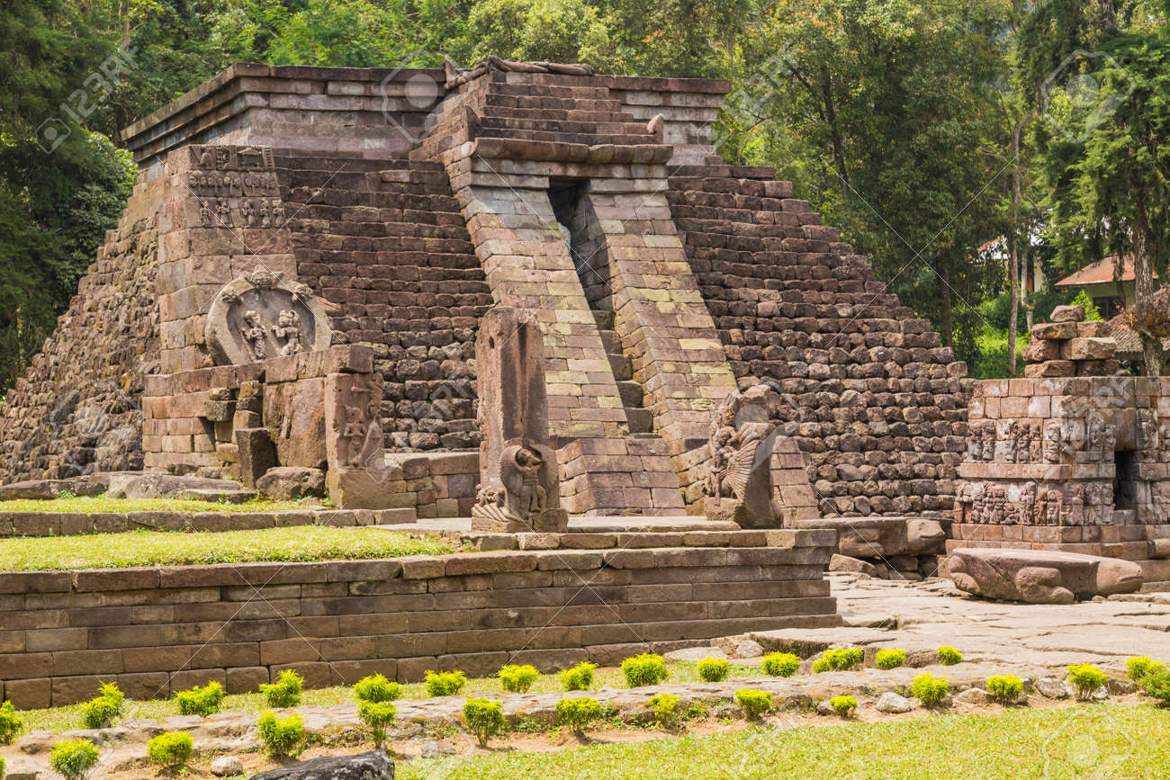 etiam-dictum-ipsum-a-felis