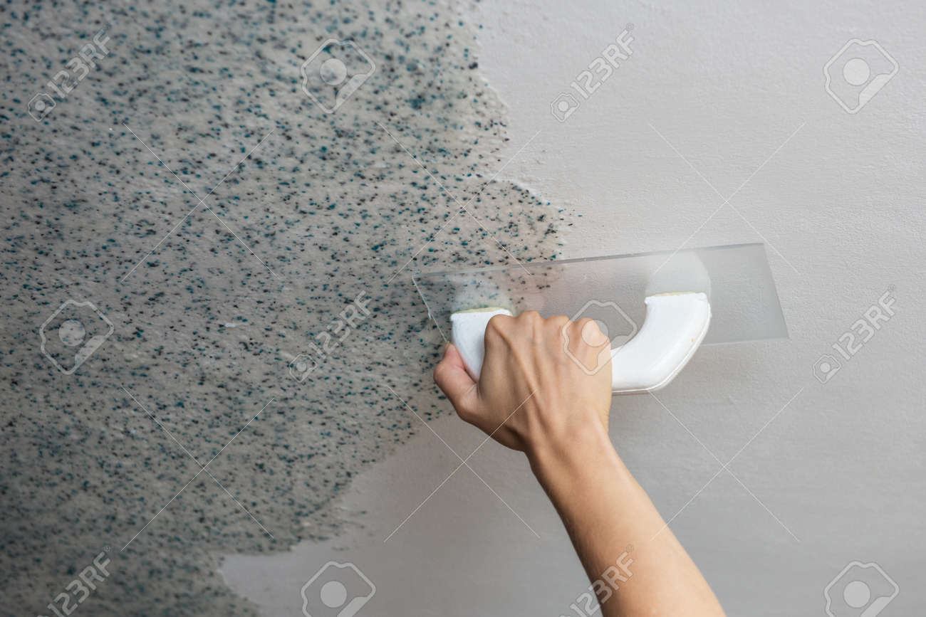 использование жидких обоев в интерьере