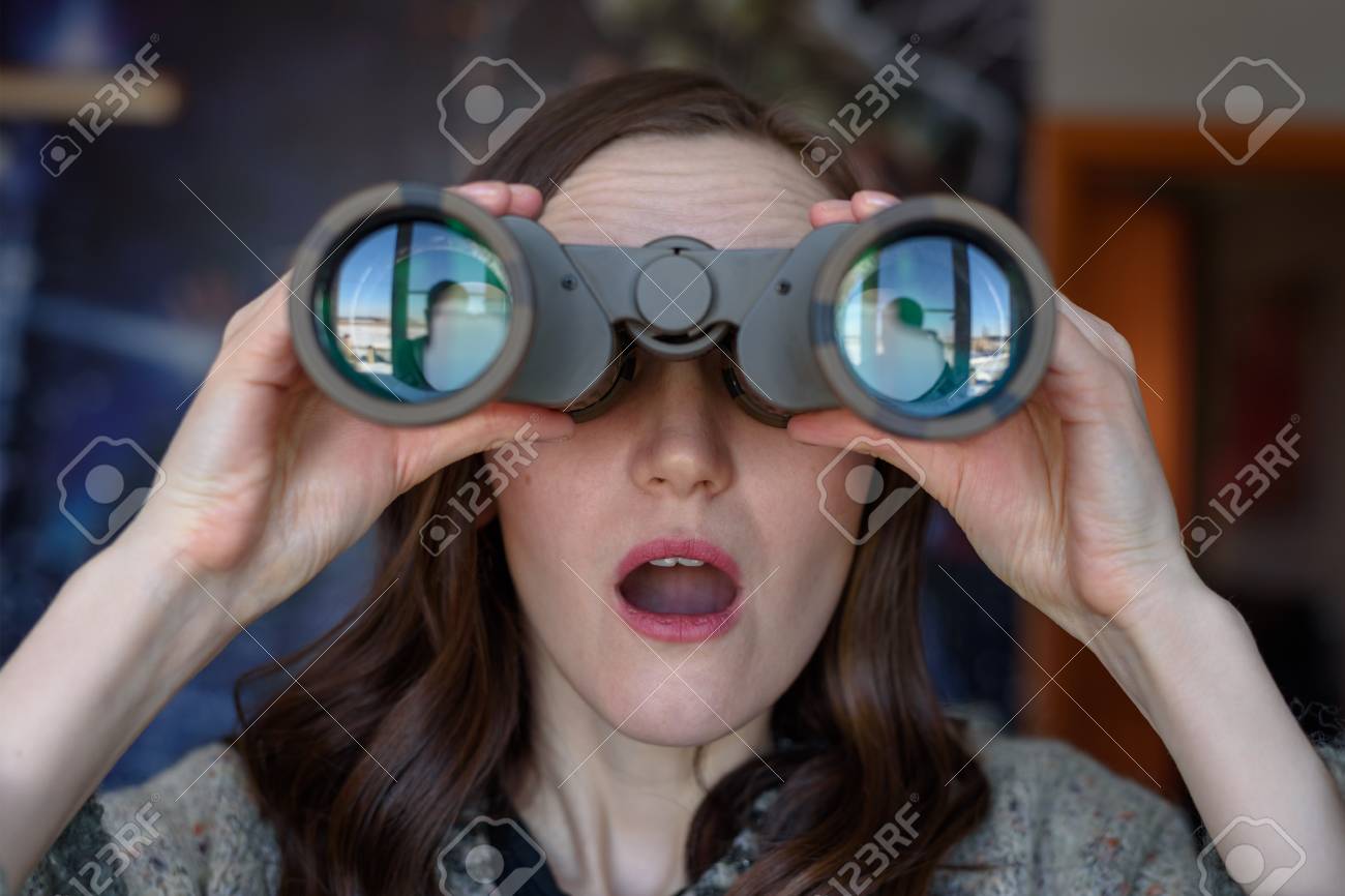 spy binoculars