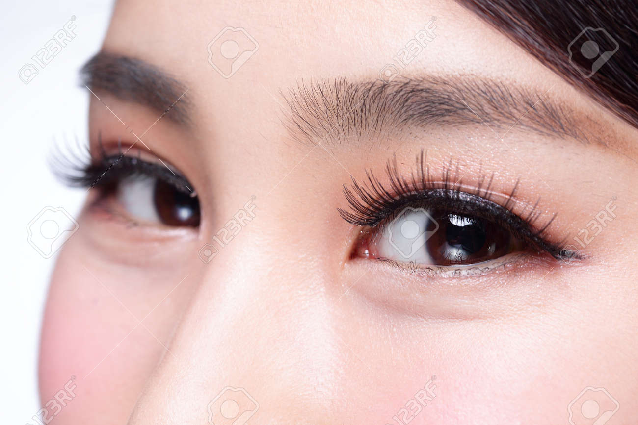 長いまつげと美しい女性の目 アジアのモデル の写真素材 画像素材 Image 長いまつげと美しい女性の目 アジアのモデル の写真素材 画像素材 Image