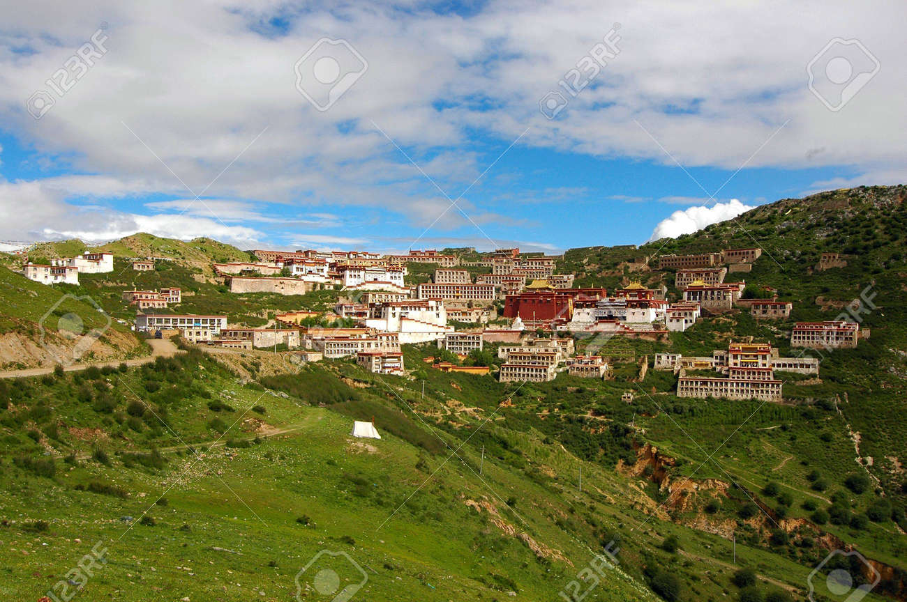 etiam-dictum-ipsum-a-felis