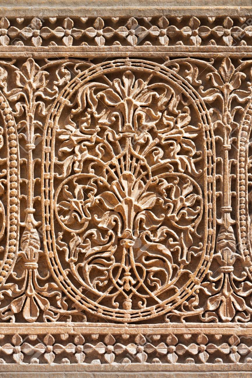 https://previews.123rf.com/images/saiko3p/saiko3p1502/saiko3p150201825/36850898-pattern-of-the-patwon-ki-haveli-in-jaisalmer-rajasthan-state-in-india.jpg