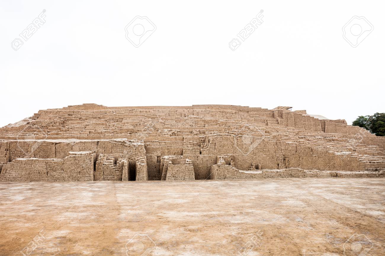 the huaca pucllana also huaca juliana is a great adobe and clay