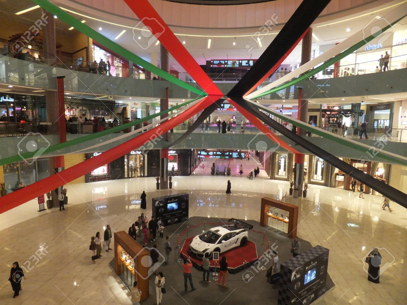 Dubai Uae December 25 Uae S 40th National Day Decorations