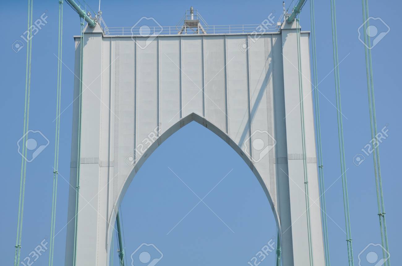 ニューポート ロードアイランド州ニューポート ペル橋 の写真素材 画像素材 Image