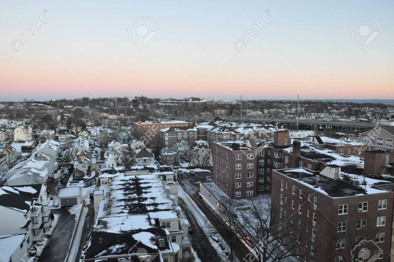 スタンフォード コネチカット州の冬の嵐ジュノ 15 年のブリザード の写真素材 画像素材 Image