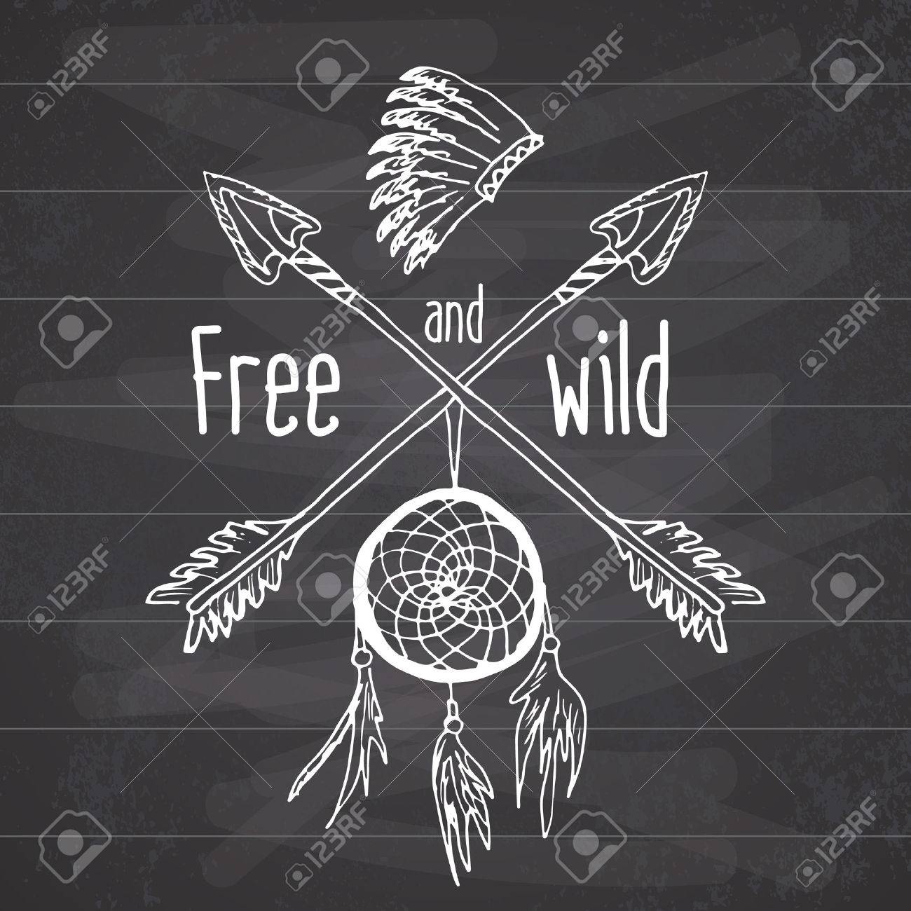 ドリーム キャッチャーと 伝統的な Headgeer とインド風の部族の伝説の交差矢印 鳥の羽とビーズのドリーム キャッチャー ベクトル ビンテージ イラスト 文字無料とワイルドのイラスト素材 ベクタ Image
