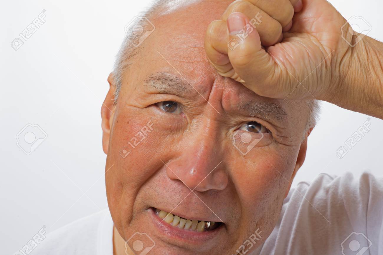 年配の男性の心配そうな顔 の写真素材 画像素材 Image