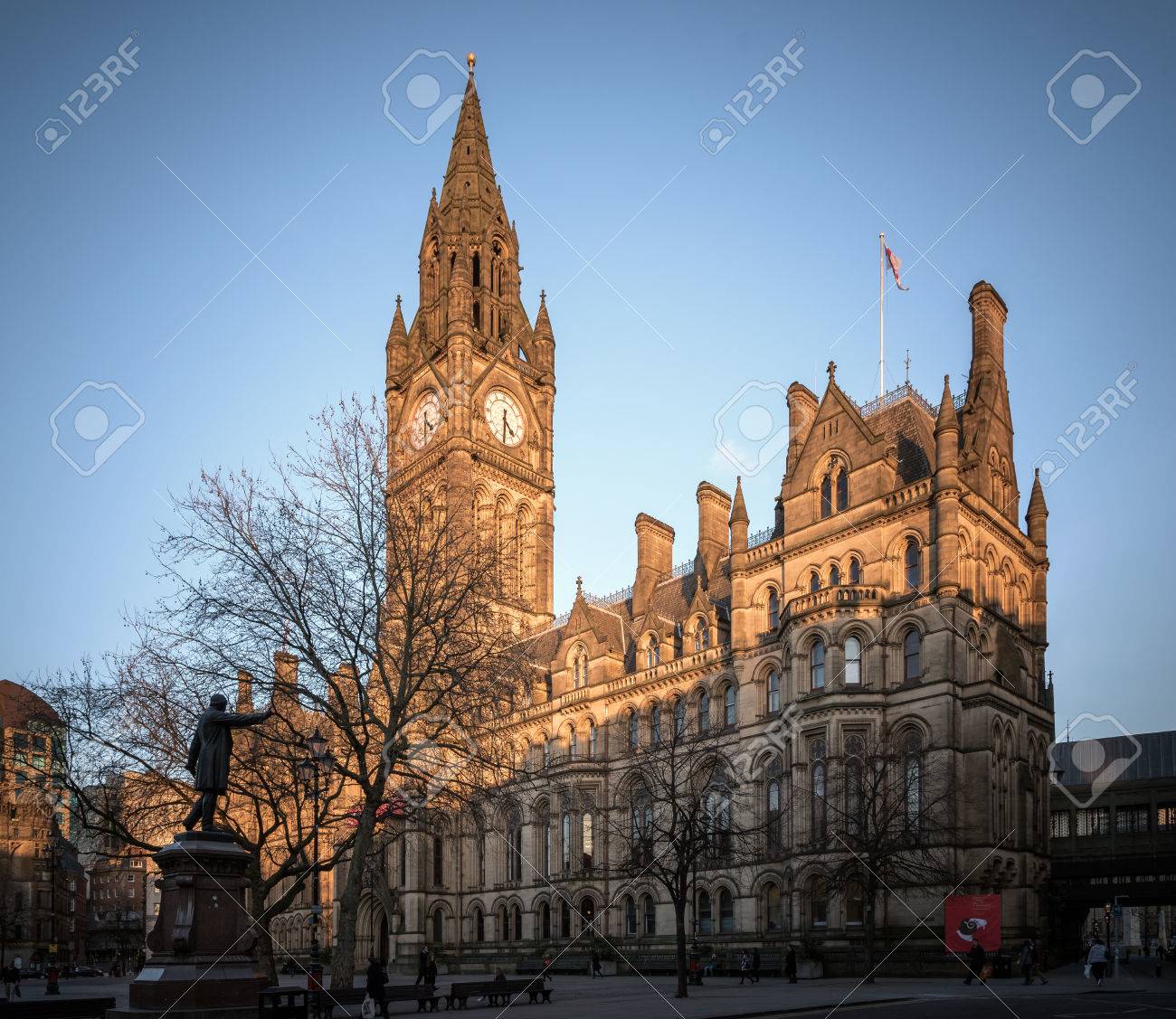 マンチェスター市庁舎 ビクトリア朝 ネオ ゴシック様式市営の建物ですマンチェスター イギリス の写真素材 画像素材 Image