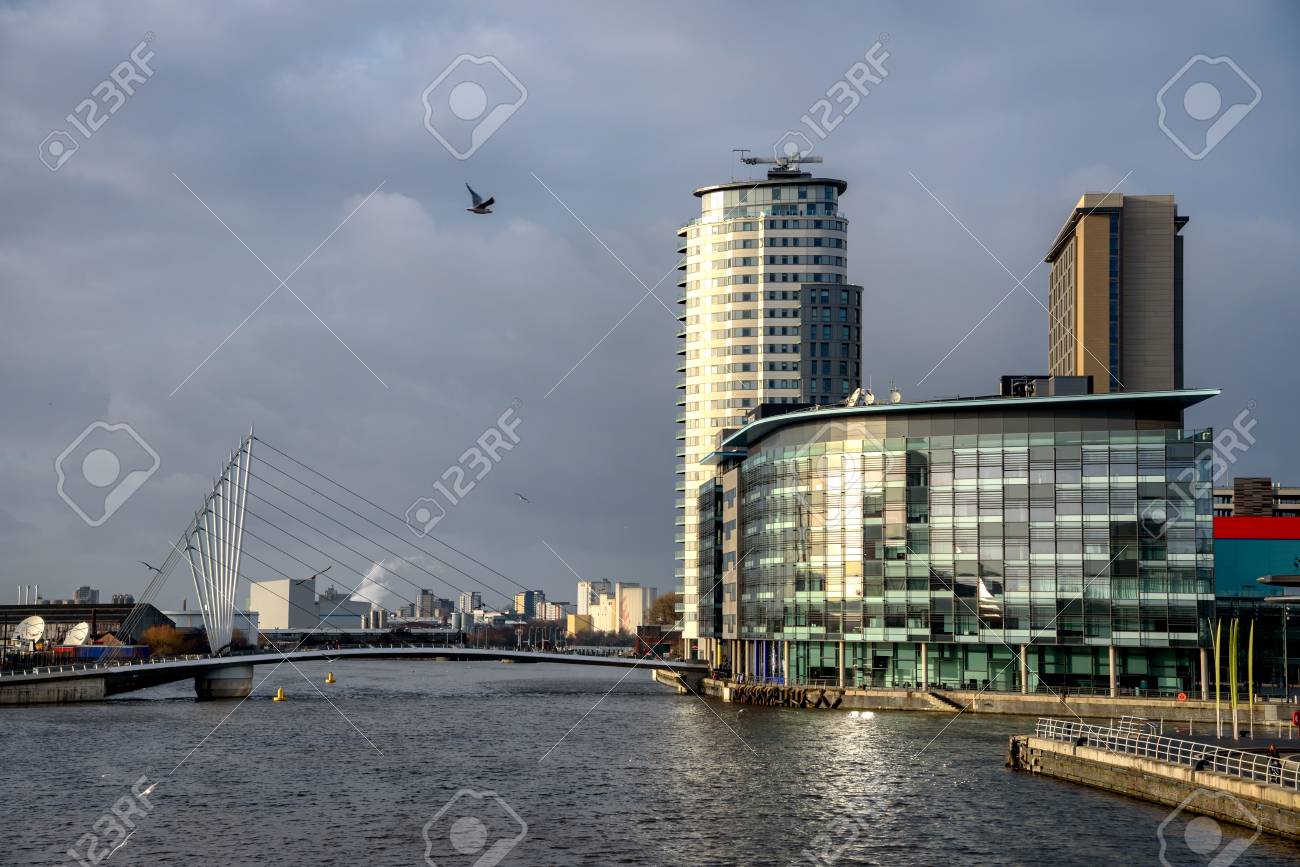 Collegare Salford