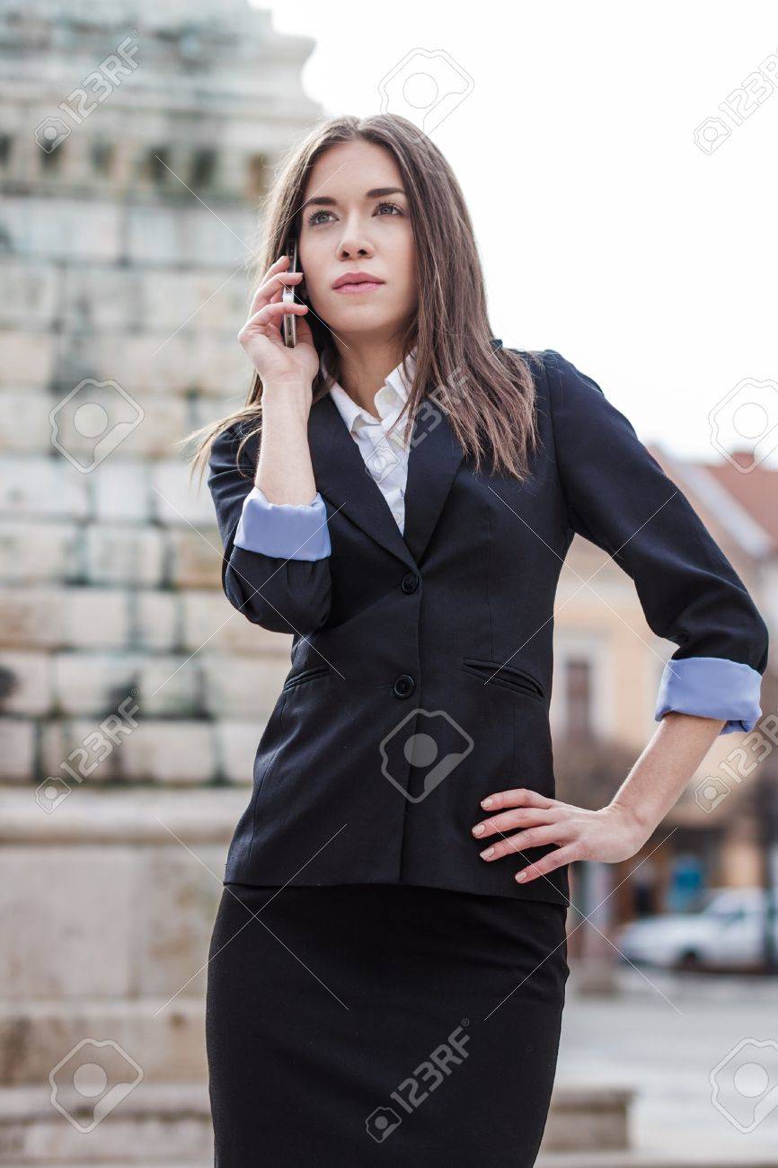 brunette real estate agent