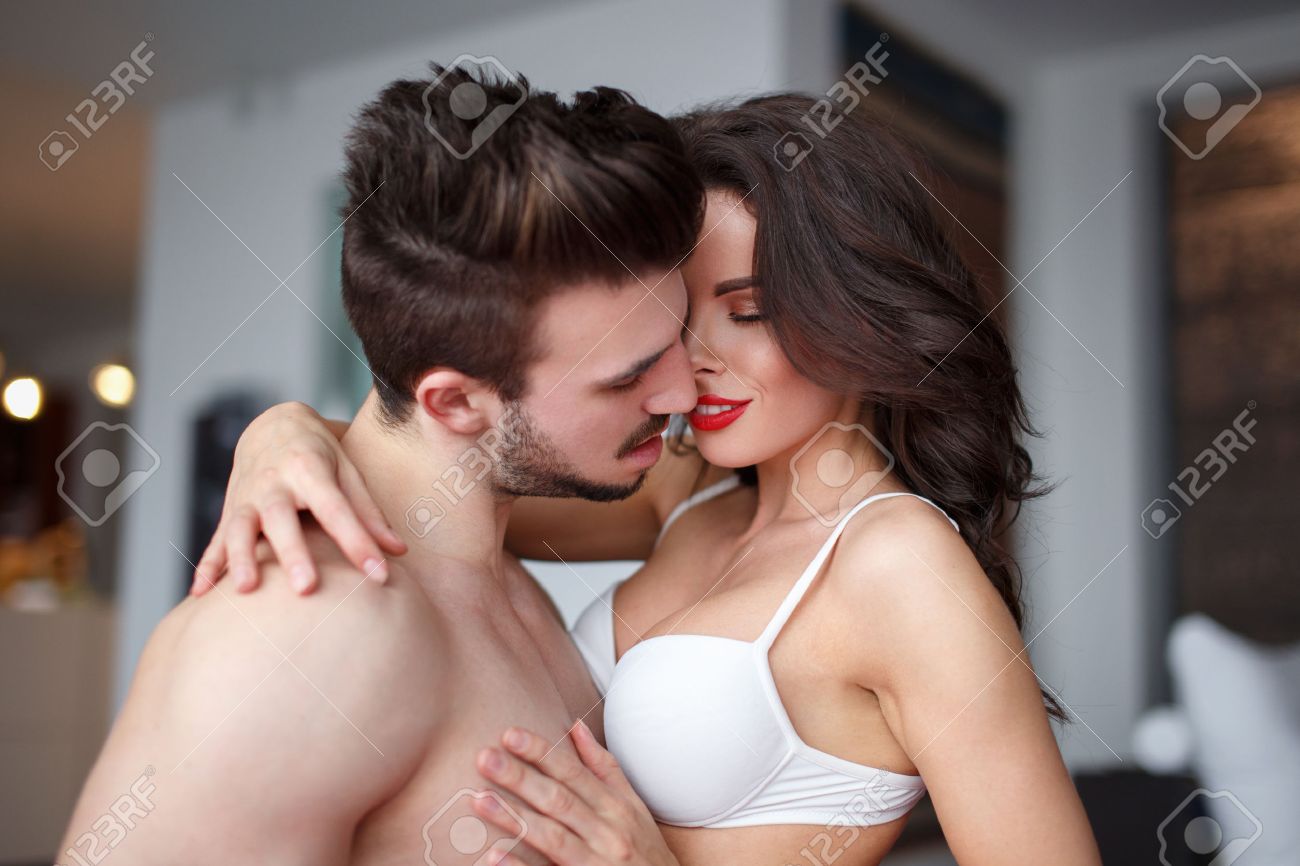 indian bhabhi ki chudai video download 2 gays seduce straight guy