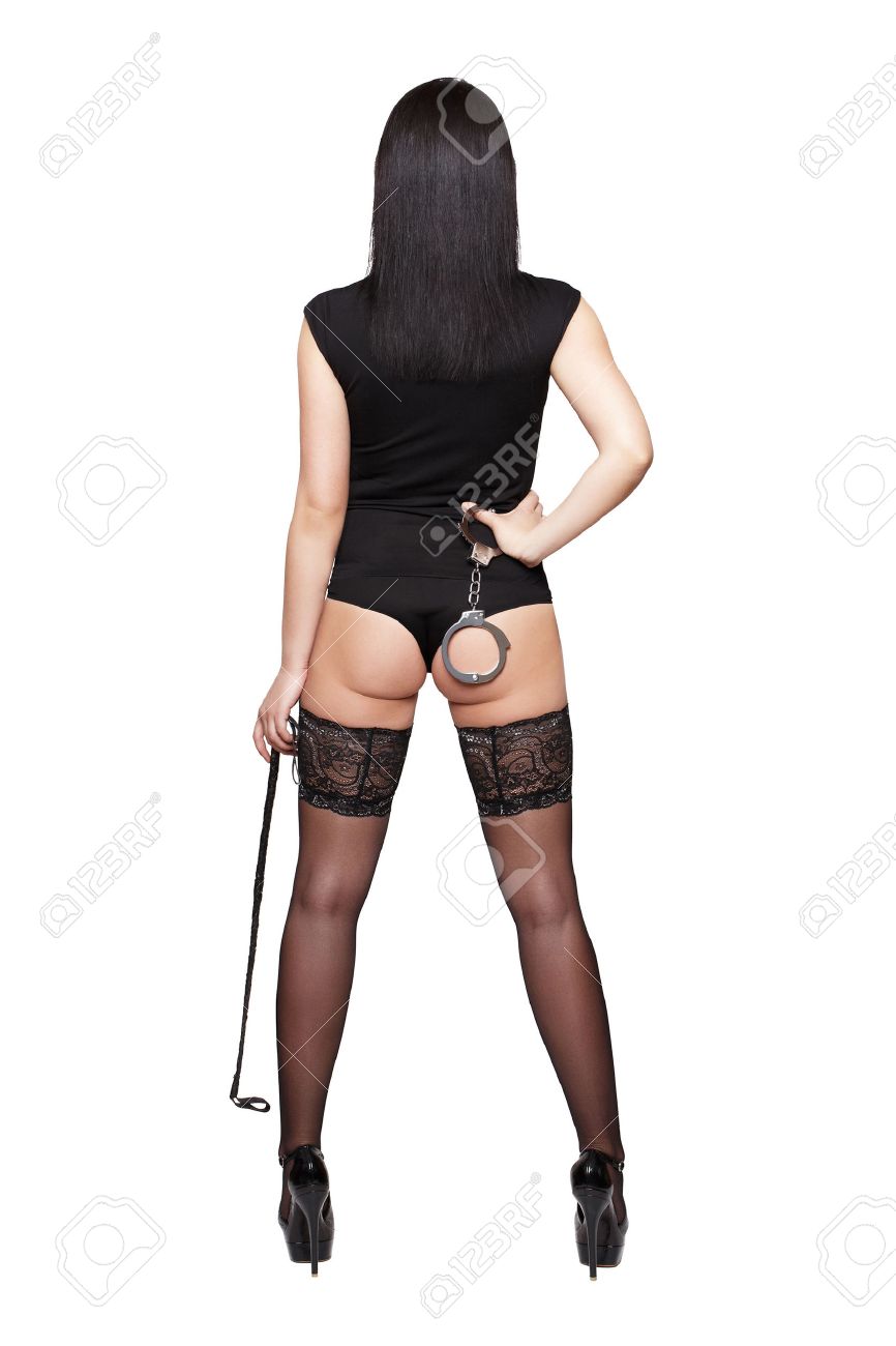 Vrouw Dominatrix In Kousen Met Zweep En Handboeien Seksspeeltjes Voor Geïsoleerd Op Wit 866x1300 hq naaktbeeld Vrouw Dominatrix In Kousen Met Zweep En Handboeien Seksspeeltjes Voor Geïsoleerd Op Wit