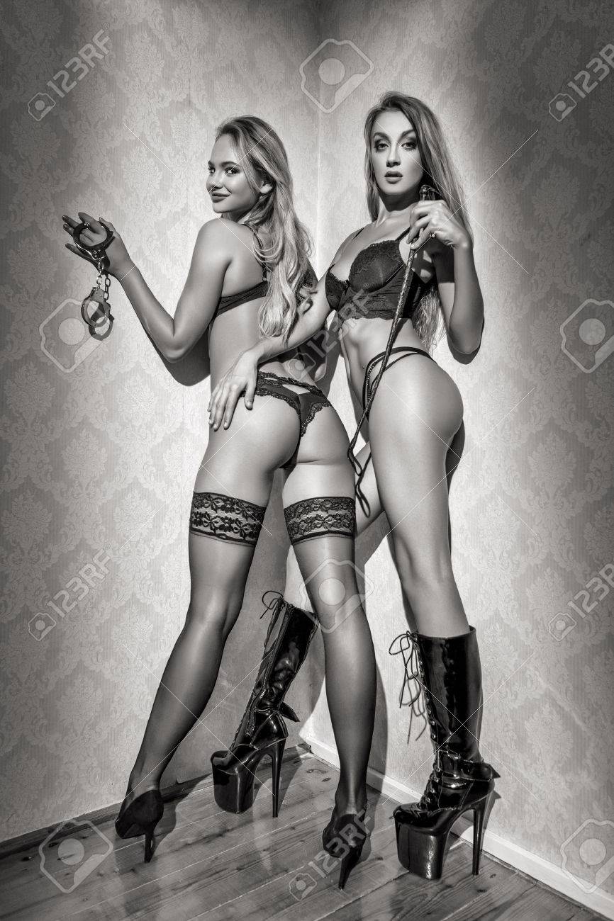 Lesbische Damen mit Bondage Fetisch Lesbische Damen mit Bondage Fetisch