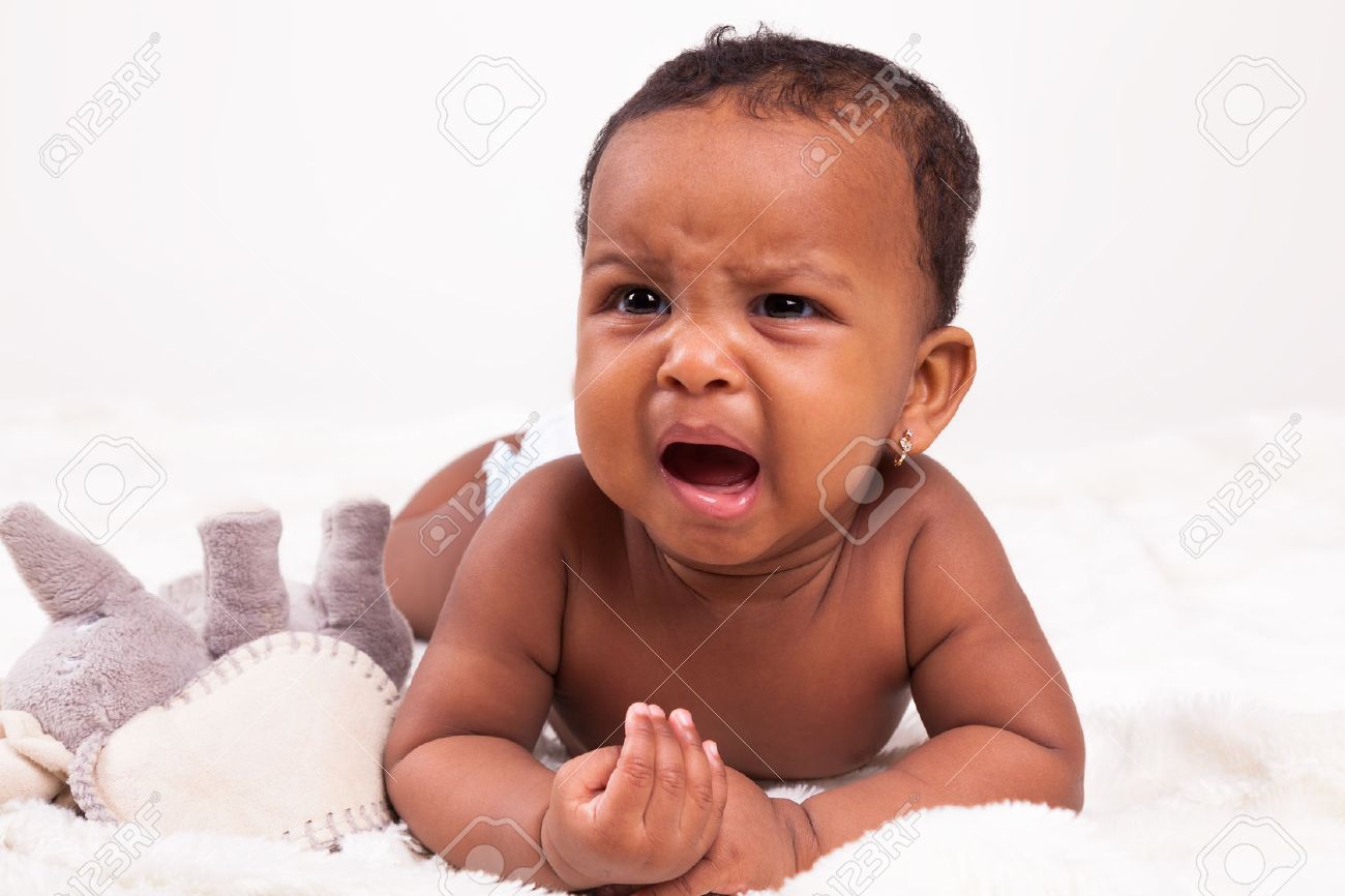 Adorable little african american baby girl crying - Black people - 32936686 Adorable little african american baby girl crying - Black people - 32936686