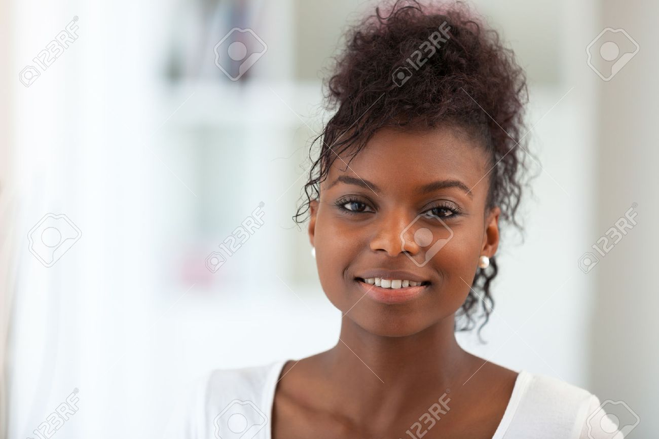 Beautiful African American woman portrait - Black people - 47287987 Beautiful African American woman portrait - Black people - 47287987