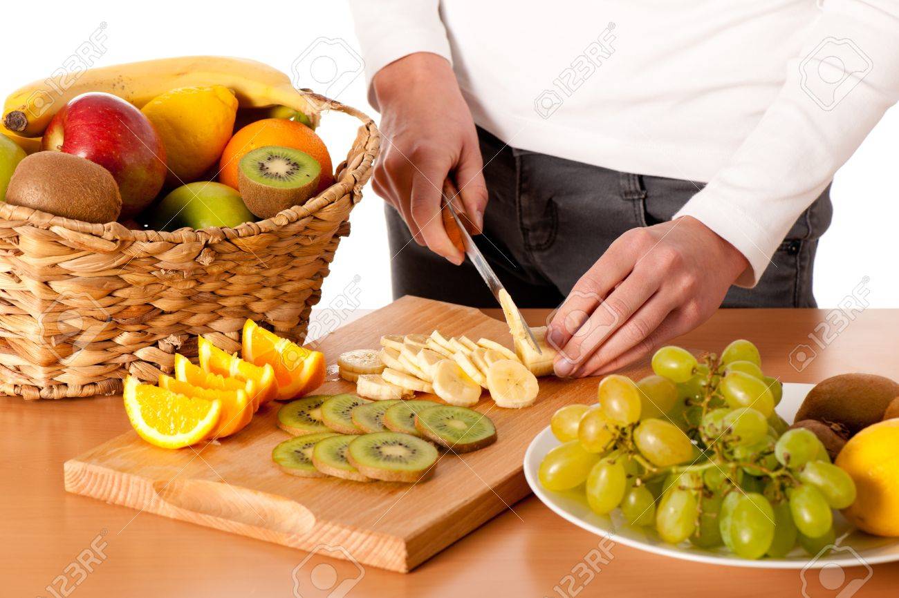 How to Prepare Fruit and Vegetables for Horses picture images How to Prepare Fruit and Vegetables for Horses