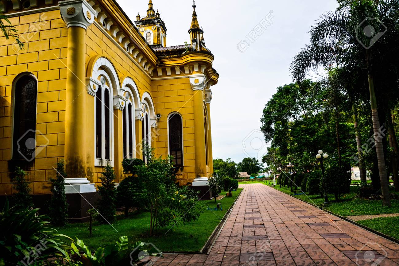 etiam-dictum-ipsum-a-felis