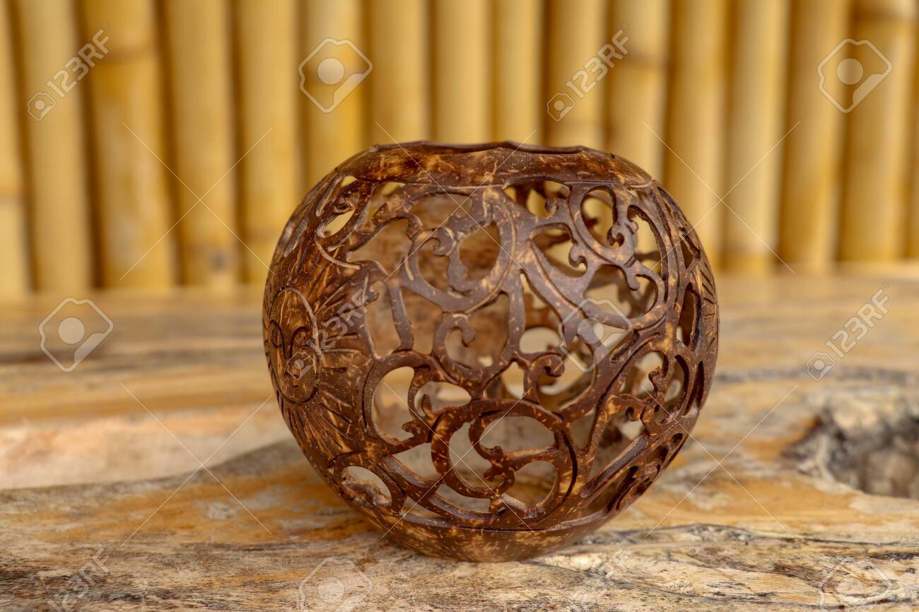 骨董 ココナッツ 彫刻 キャンドル シェード ランプ バリ島 アロマ 椰子