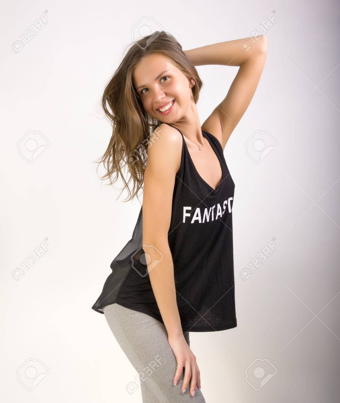 black t shirt with black leggings