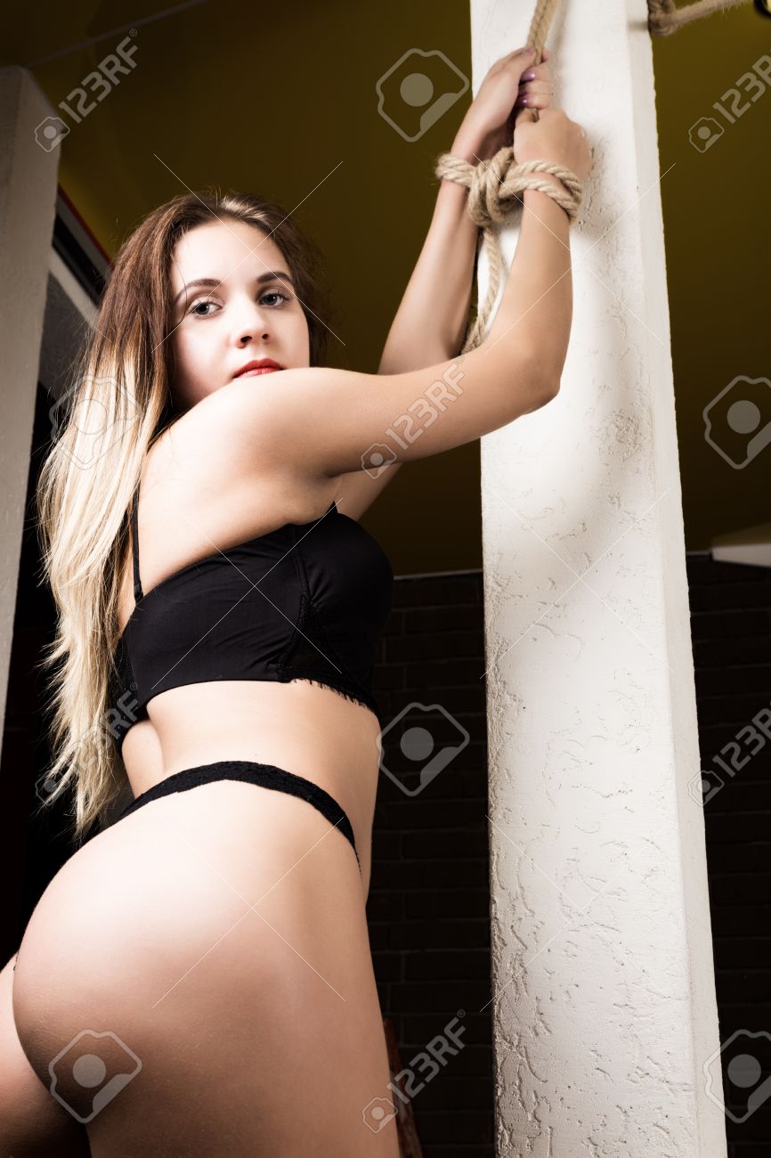 FULL FRONTAL NUDE CELEBRITY Omg They Caught Me Porn Ad