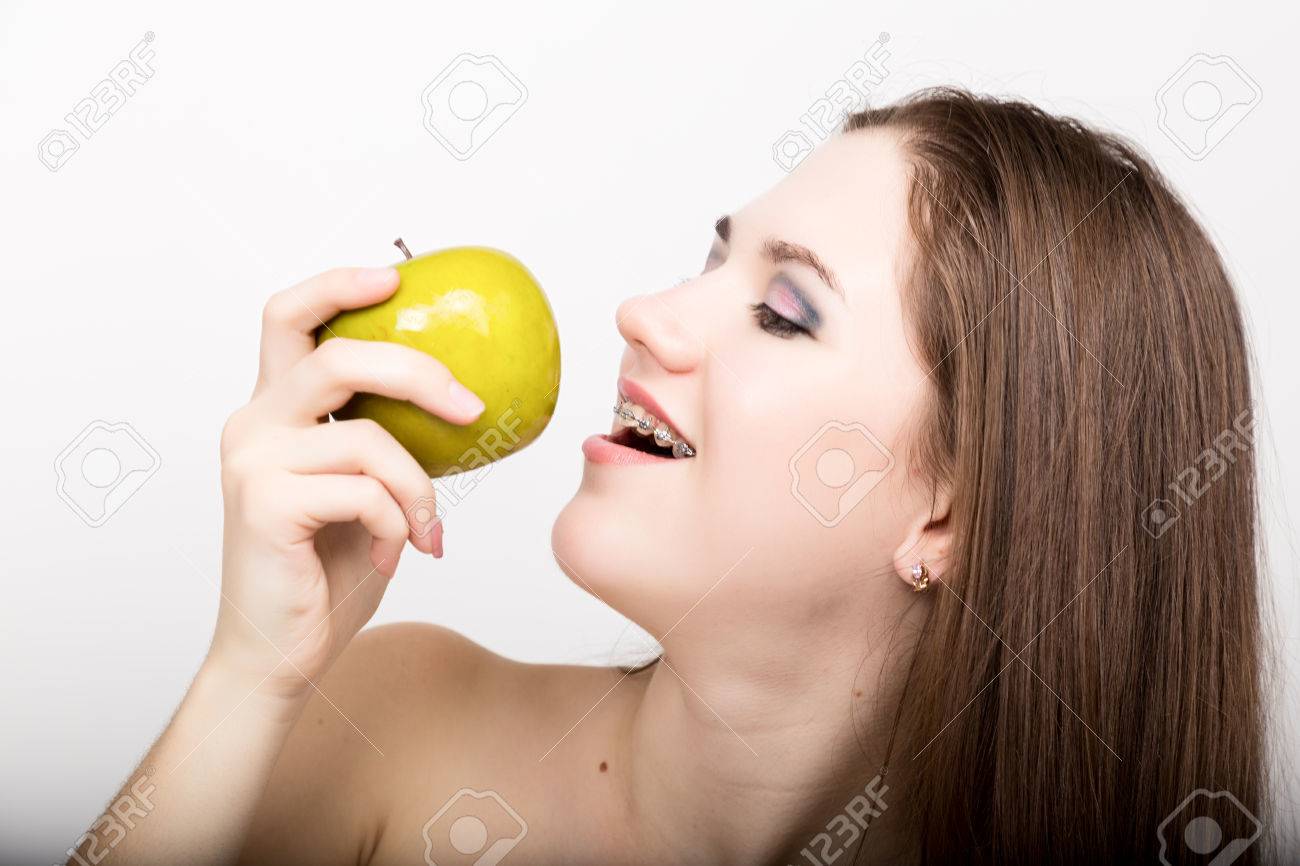 Teen girls apple mouth, lara dutta sex