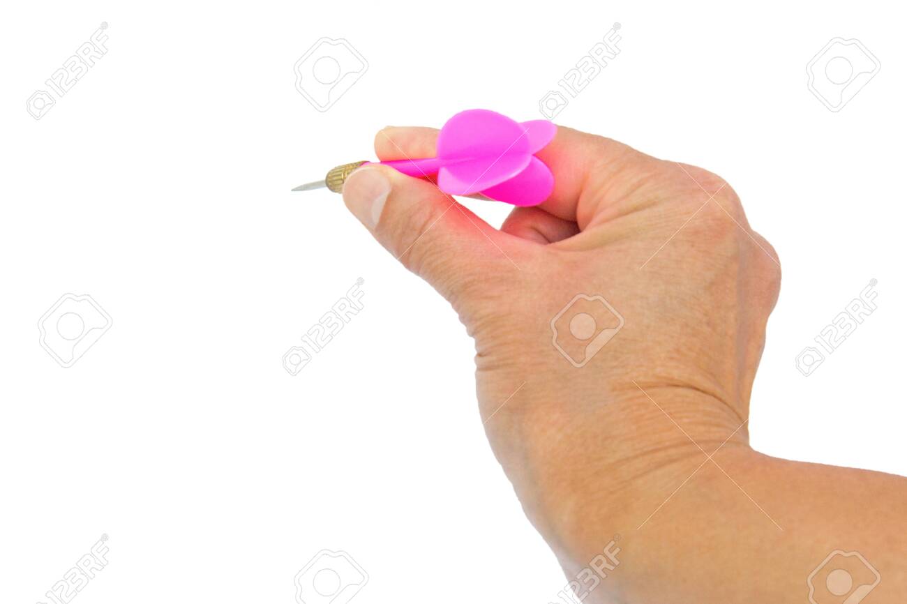 다트를 던지는 손 로열티 무료 사진, 그림, 이미지 그리고 스톡포토그래피. Image 133790274