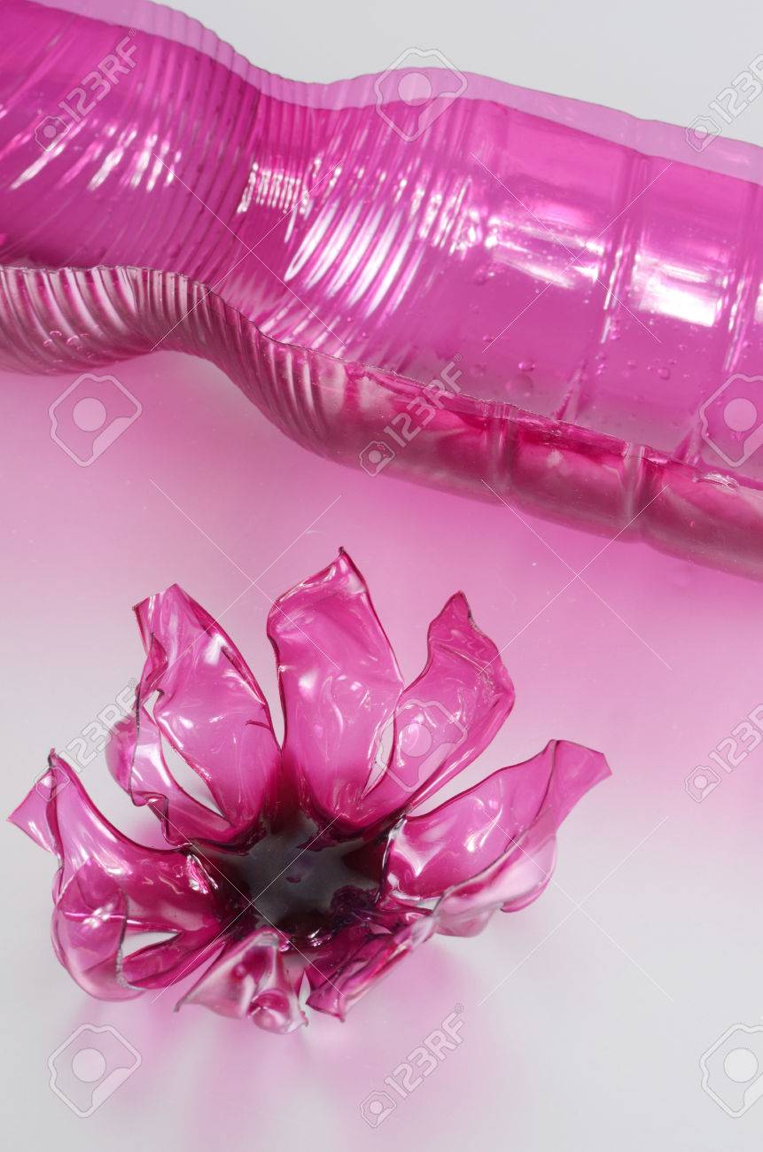 23 Genius Plastic Bottle Crafts To Try This Weekend - Craftsonfire, image size:861x1300