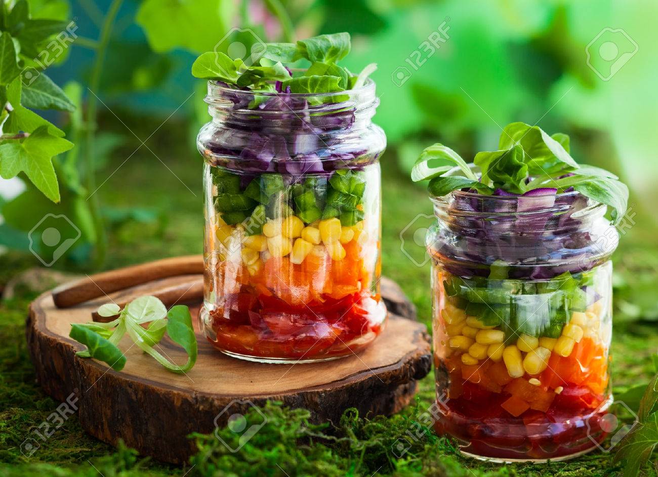 Vegetarian Rainbow salad in a glass jar for summer picnic - 39563263 Vegetarian Rainbow salad in a glass jar for summer picnic - 39563263