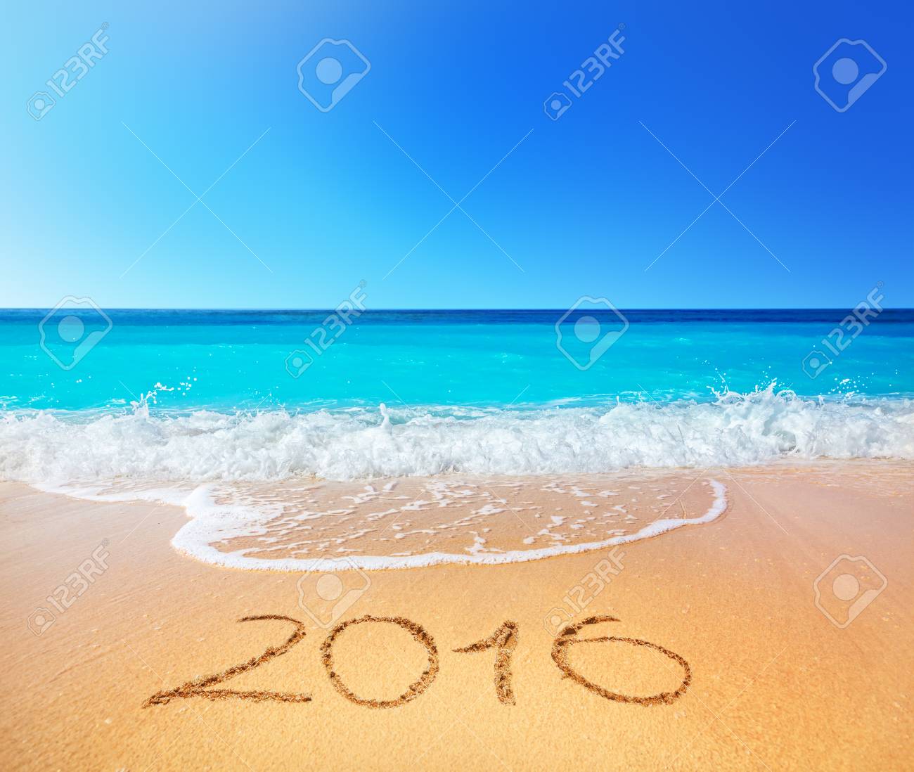 2016 written on sandy beach - 44657408 2016 written on sandy beach - 44657408