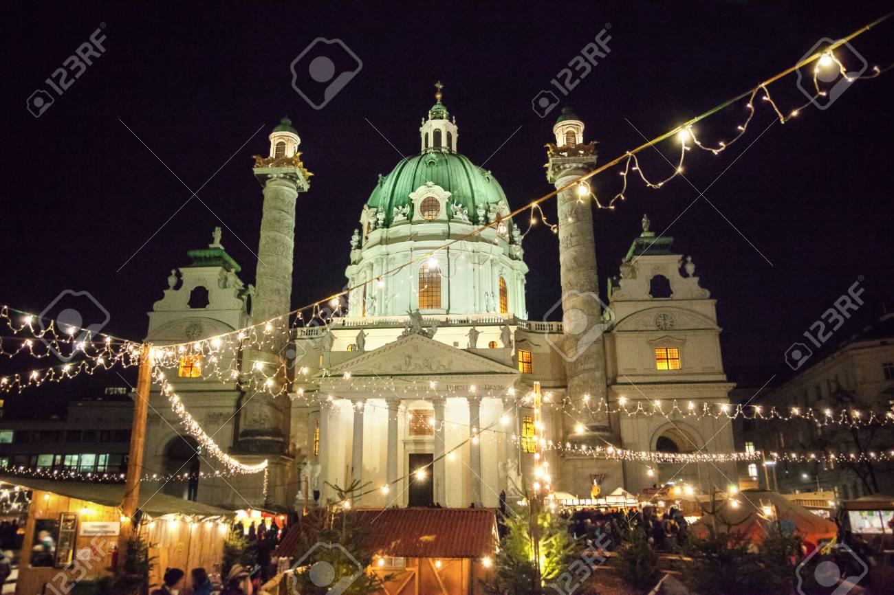 Karlsplatz Christmas market in Vienna, Austria - 89615475 Karlsplatz Christmas market in Vienna, Austria - 89615475