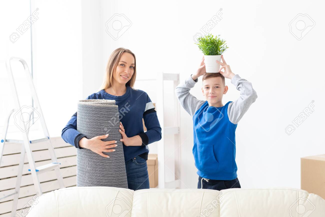 how can a single mother buy a house