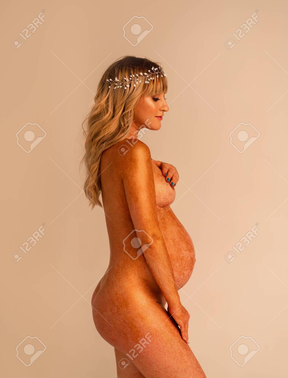 Pregnant Blonde Nude Pregnant Blonde Nude