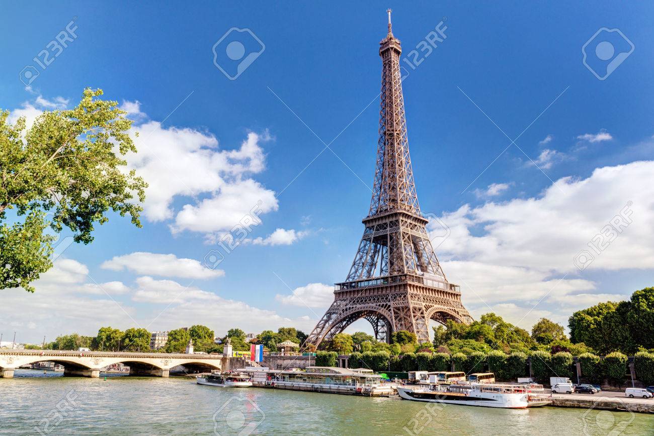 パリのエッフェル塔 の写真素材 画像素材 Image