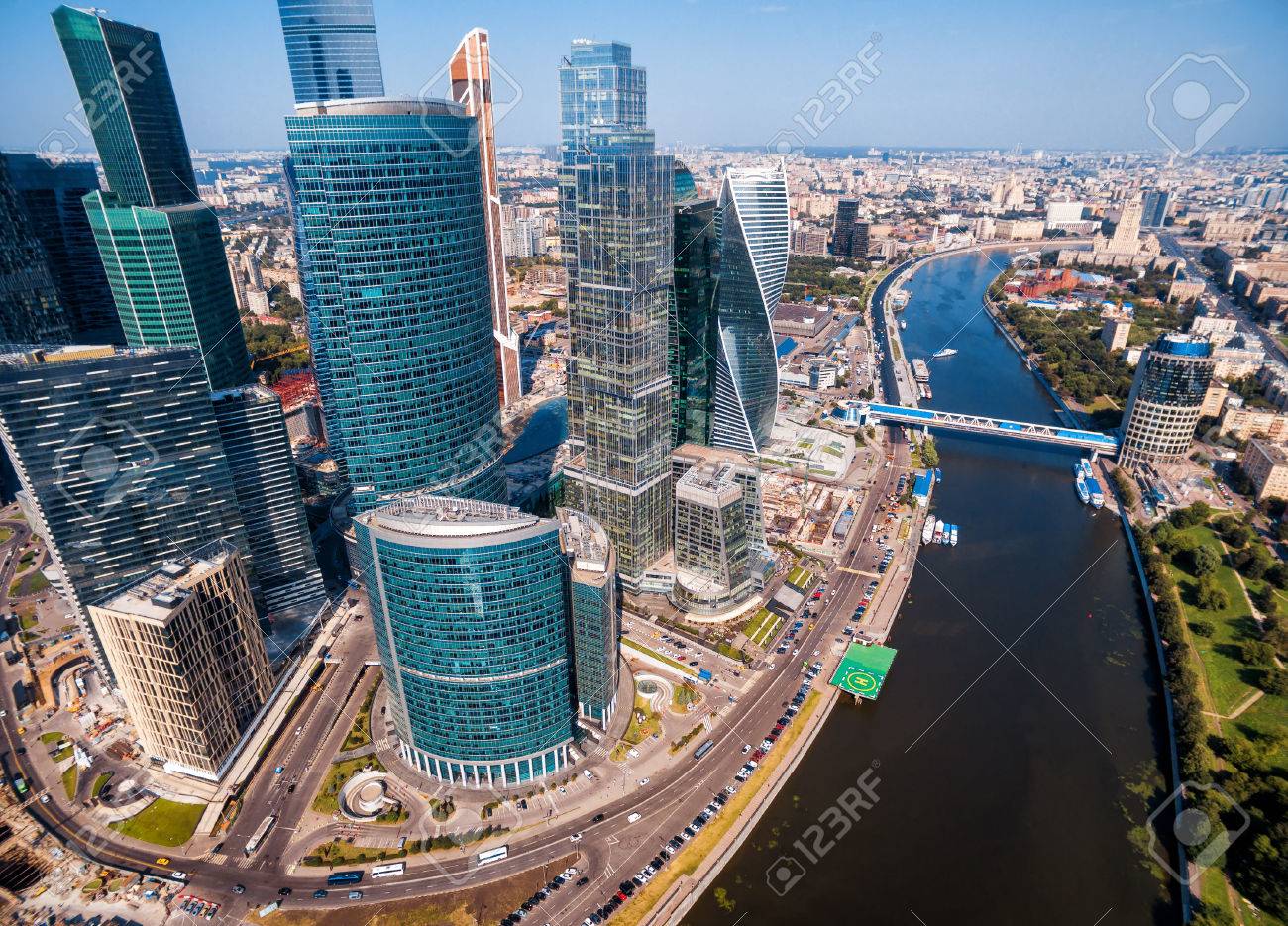 недвижимость москвы новостройки