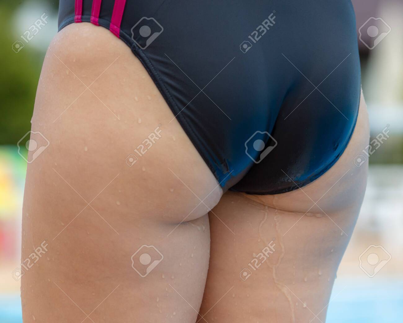 水着　尻 