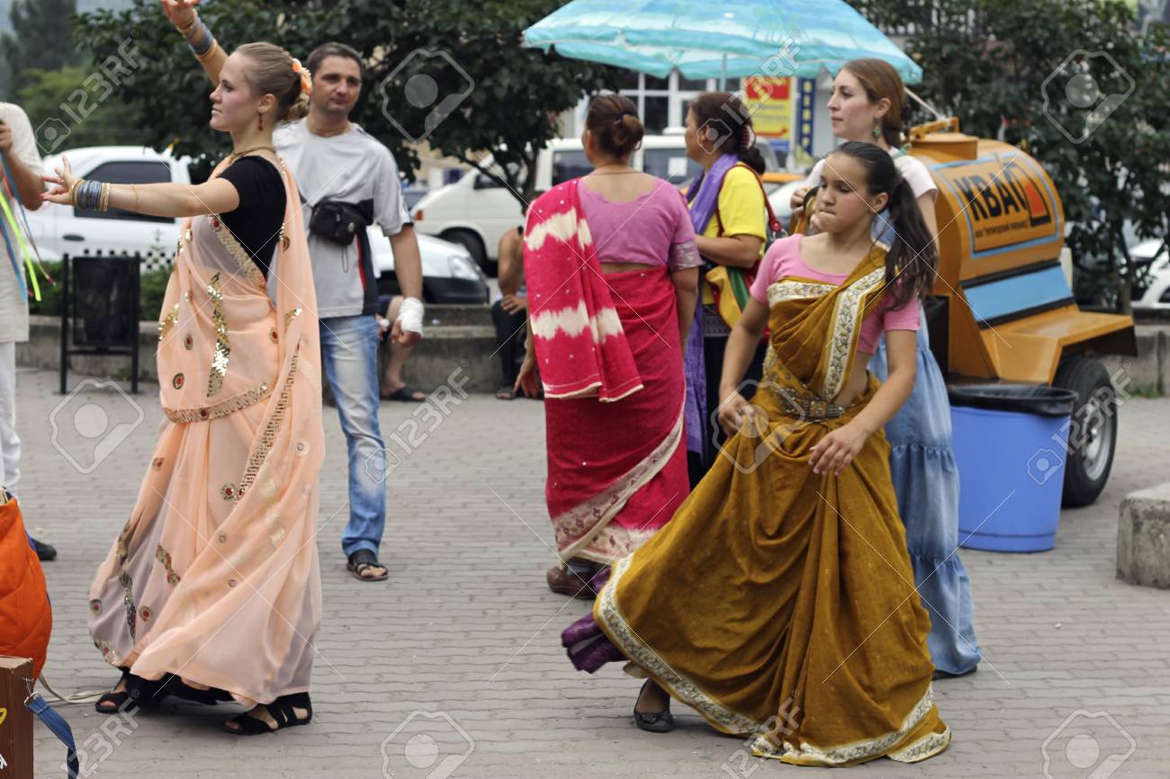 Hare Krishna devotee in the streets of Curitiba downtown Stock Photo - Alamy