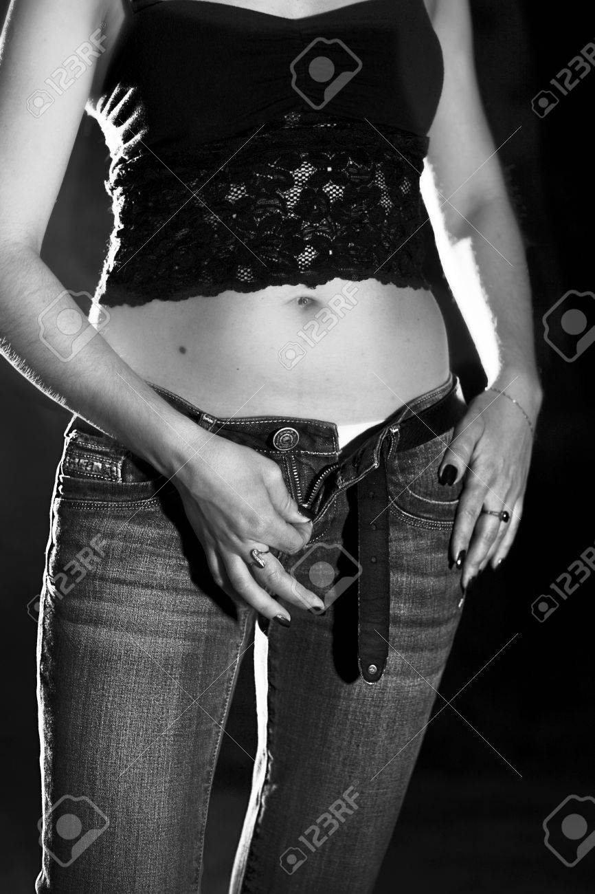 Girls In Unzipped Jeans Girls In Unzipped Jeans