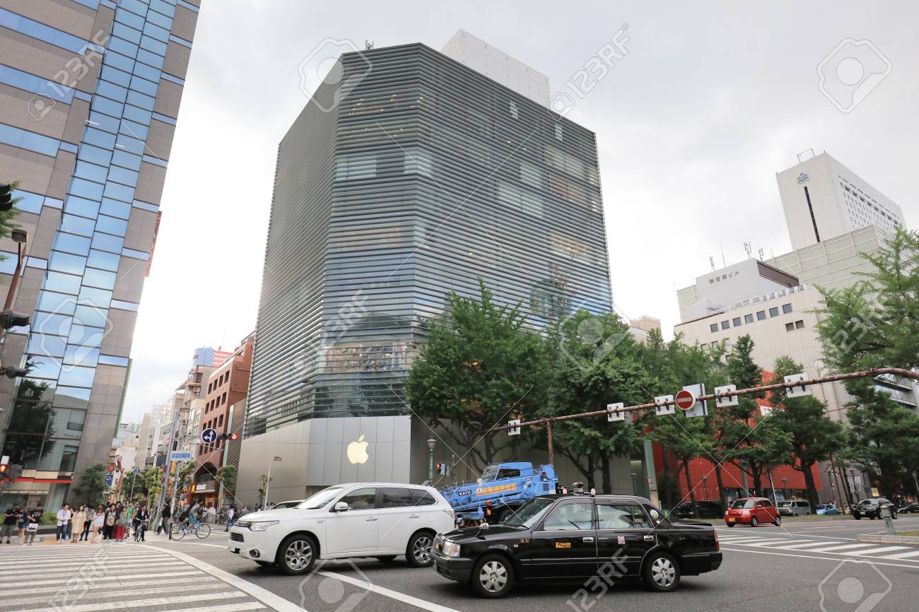 The Apple Store At Shinsaibashi In Osaka Stock Photo Picture And Royalty Free Image Image