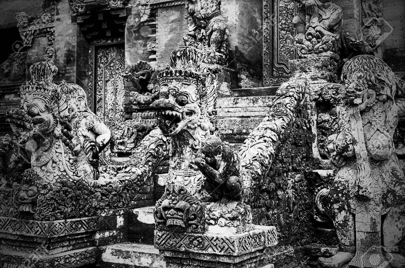 Bali Indonesia November 4 2012 Stone Statues And Stairs Bali Indonesia November 4 2012 Stone Statues And Stairs